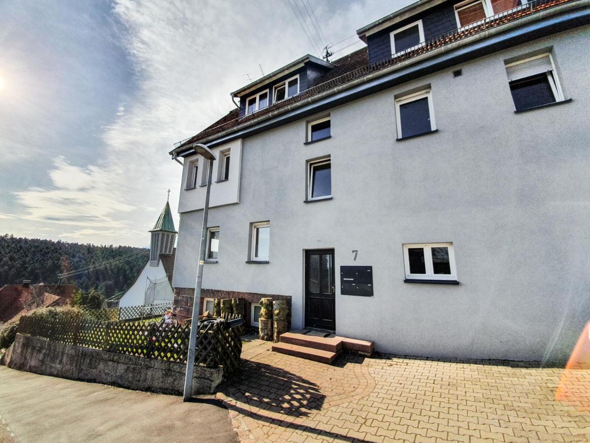 Ferienwohnung Schwarzwaldblick Unterreichenbach Zewnętrze zdjęcie